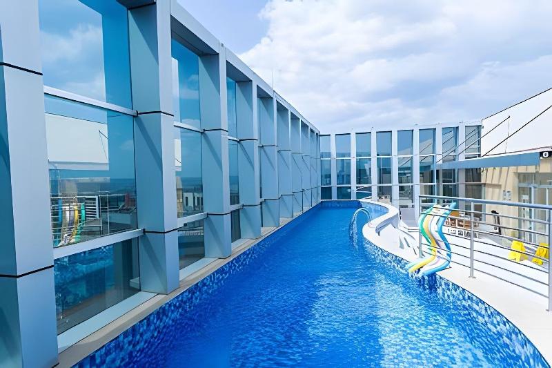 Hotel Fusion Ozped Flats image