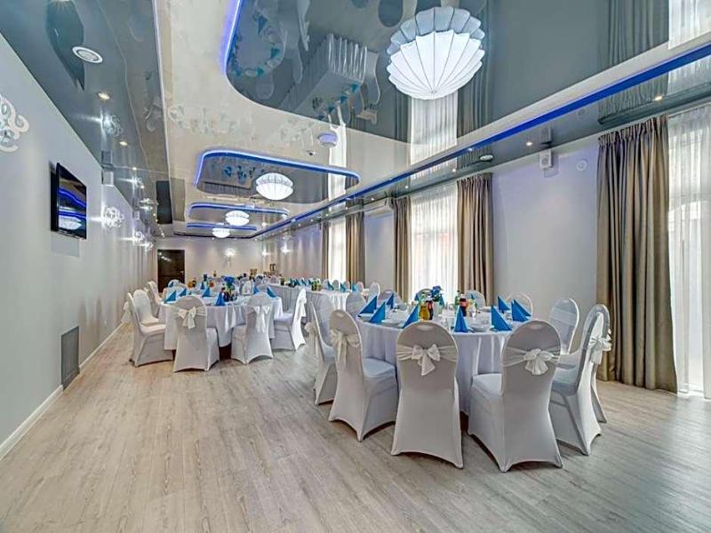 Hotel Dobosz image