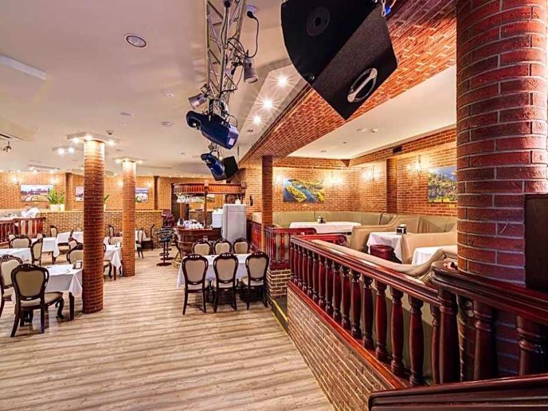 Hotel Dobosz image