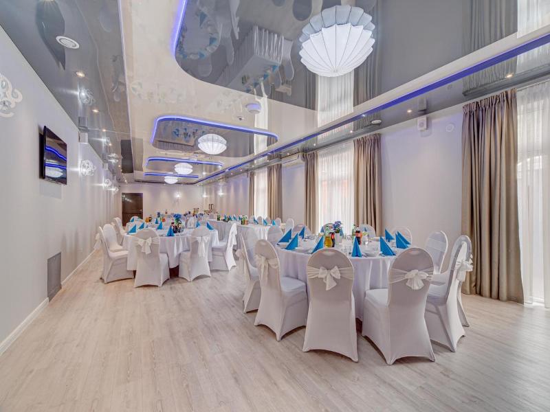Hotel Dobosz image