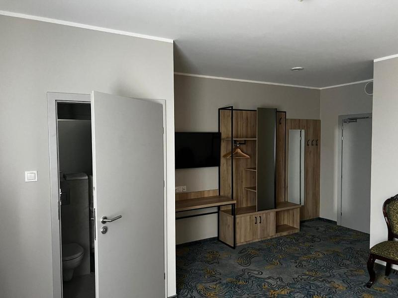 Hotel Dobosz image
