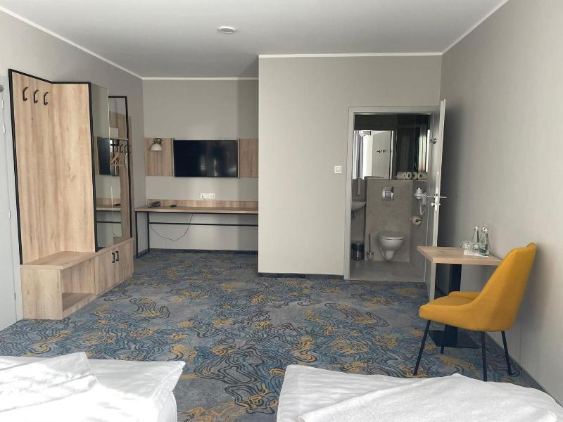 Hotel Dobosz image