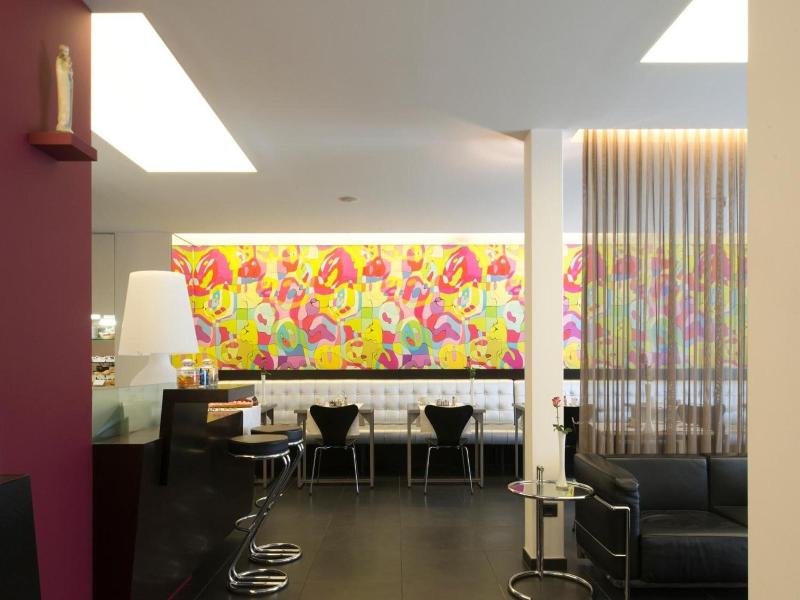 Hotel Verlooy image