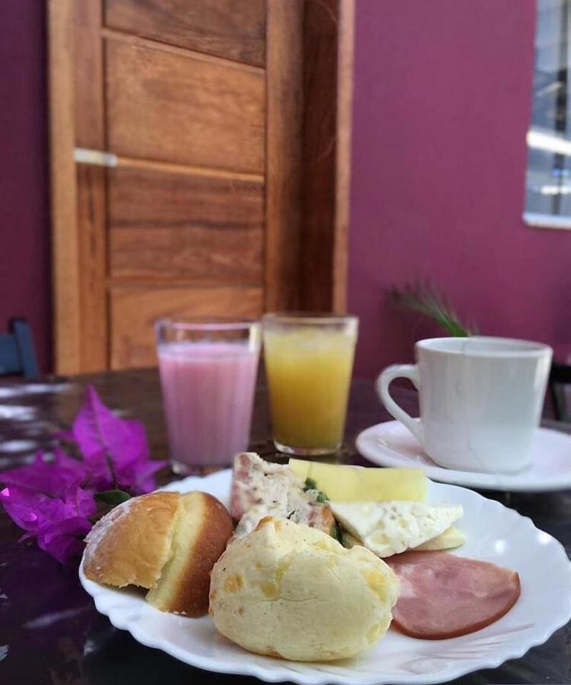 Pousada Bougainville Suites image