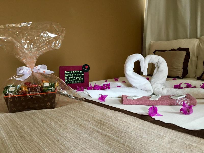 Pousada Bougainville Suites image