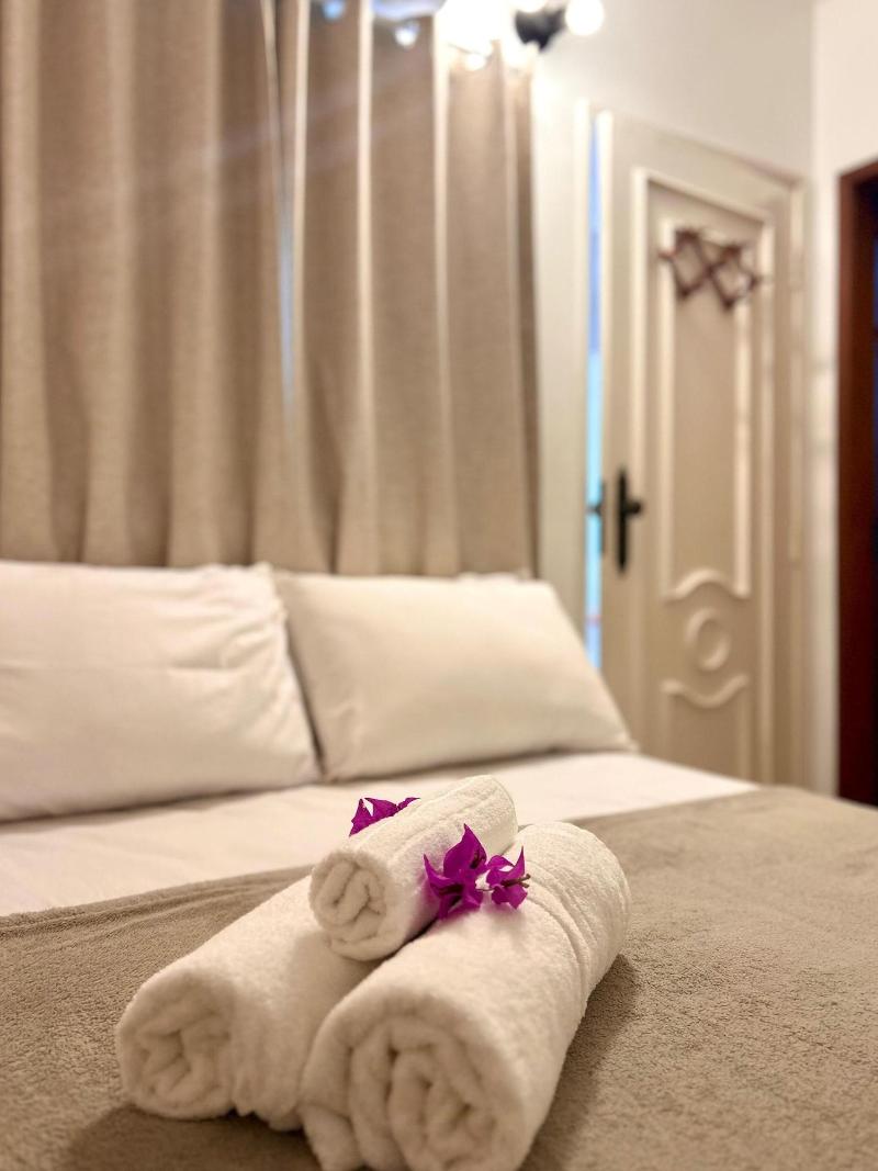 Pousada Bougainville Suites image