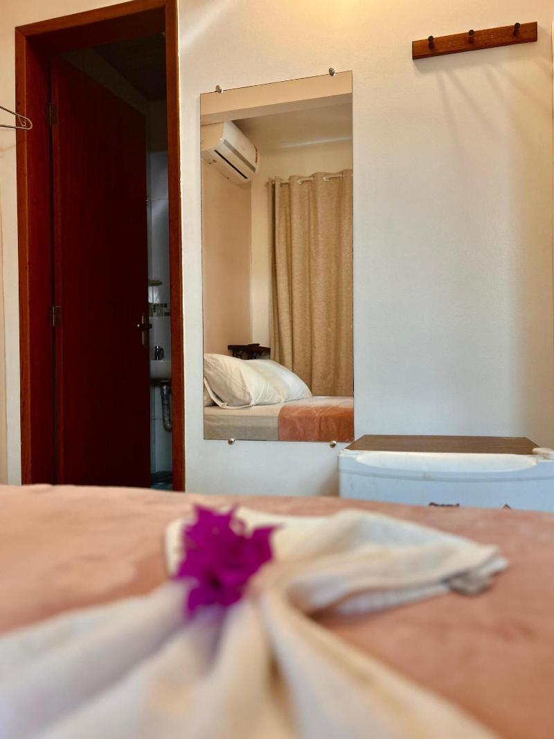 Pousada Bougainville Suites image