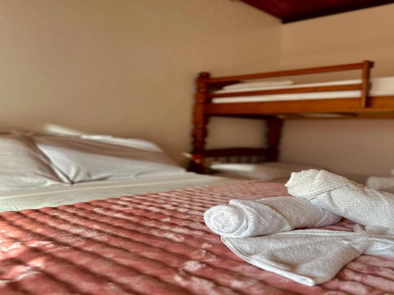 Pousada Bougainville Suites image
