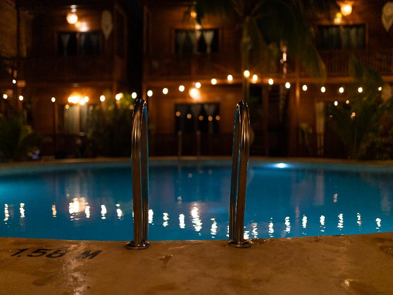 Coconut By ÓOL Hotels