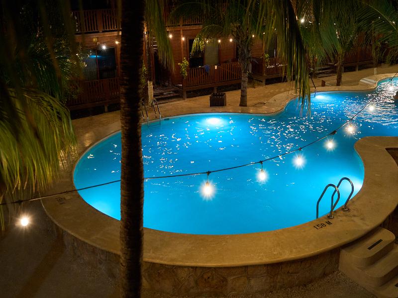 Coconut By ÓOL Hotels