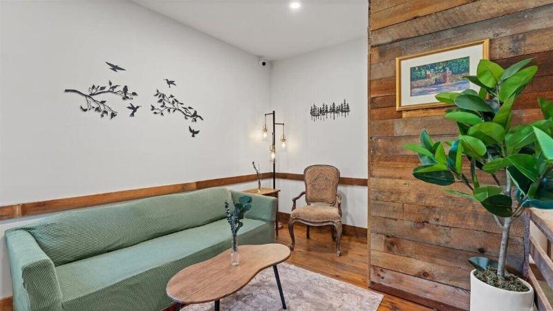 Laurel Valley Mountain Retreat image