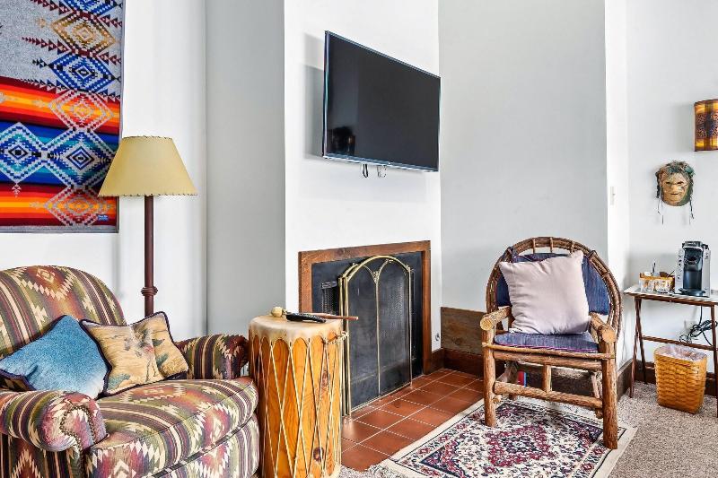 Laurel Valley Mountain Retreat image