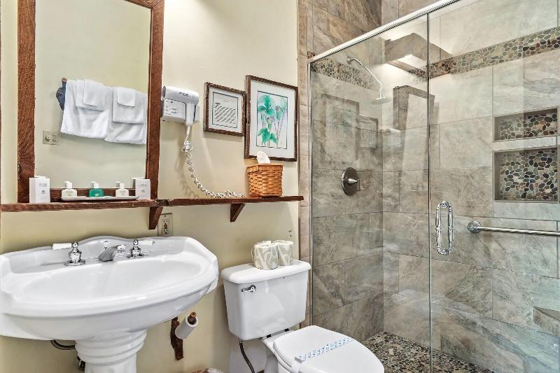 Laurel Valley Mountain Retreat image