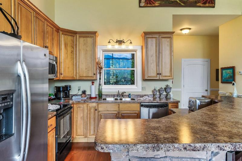Laurel Valley Mountain Retreat image