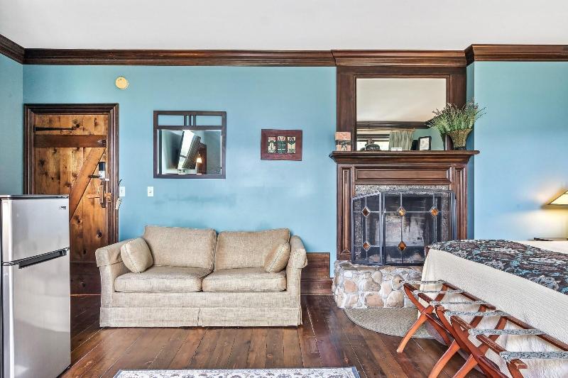 Laurel Valley Mountain Retreat image