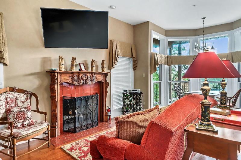 Laurel Valley Mountain Retreat image