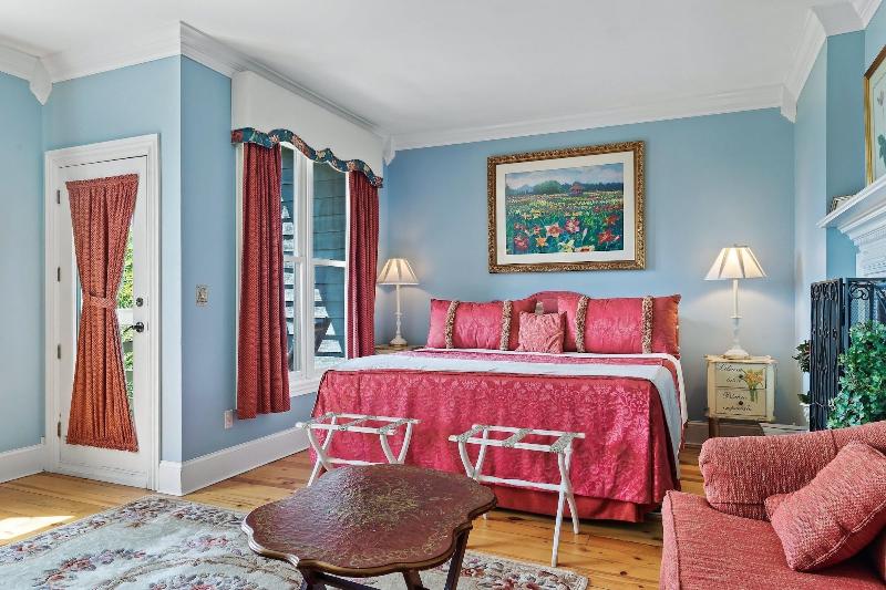Laurel Valley Mountain Retreat image