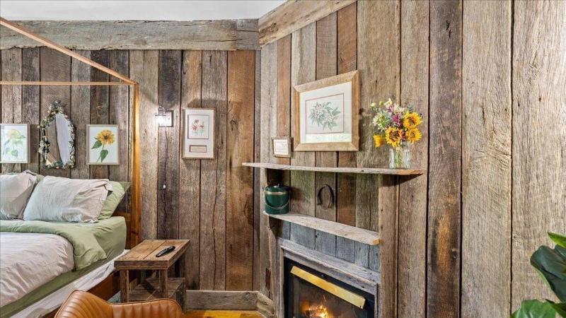 Laurel Valley Mountain Retreat image