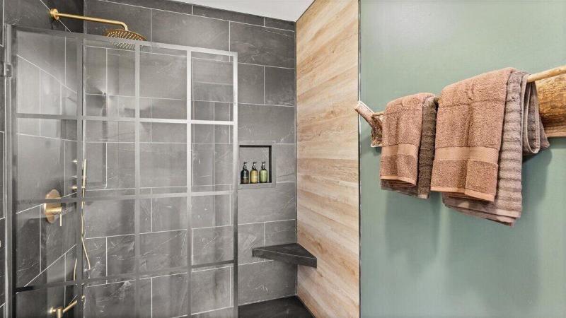 Laurel Valley Mountain Retreat image