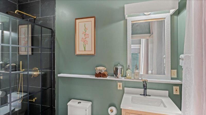 Laurel Valley Mountain Retreat image