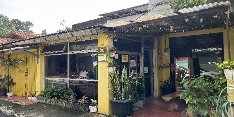 Rumah Kuning Syariah By Zuzu 3