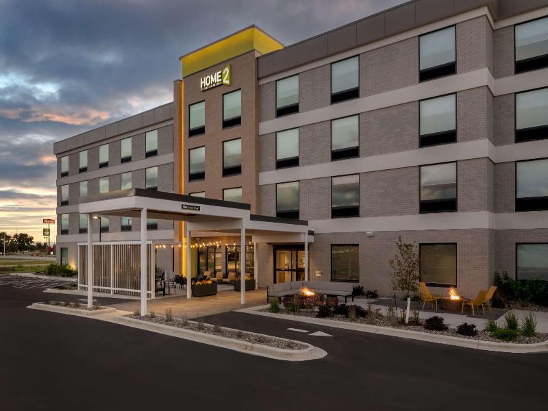 Home2 Suites By Hilton Sheboygan image