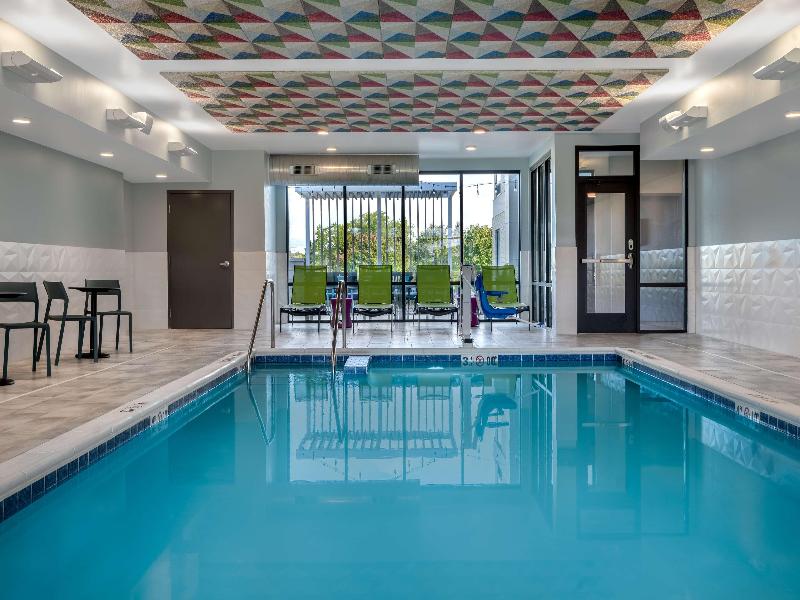 Home2 Suites By Hilton Sheboygan image