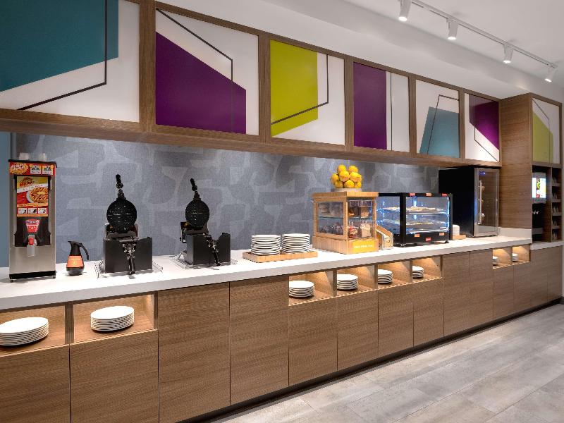 Home2 Suites By Hilton Sheboygan image