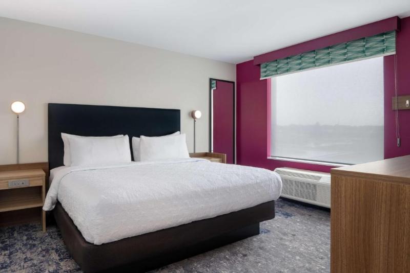 Home2 Suites By Hilton Sheboygan image