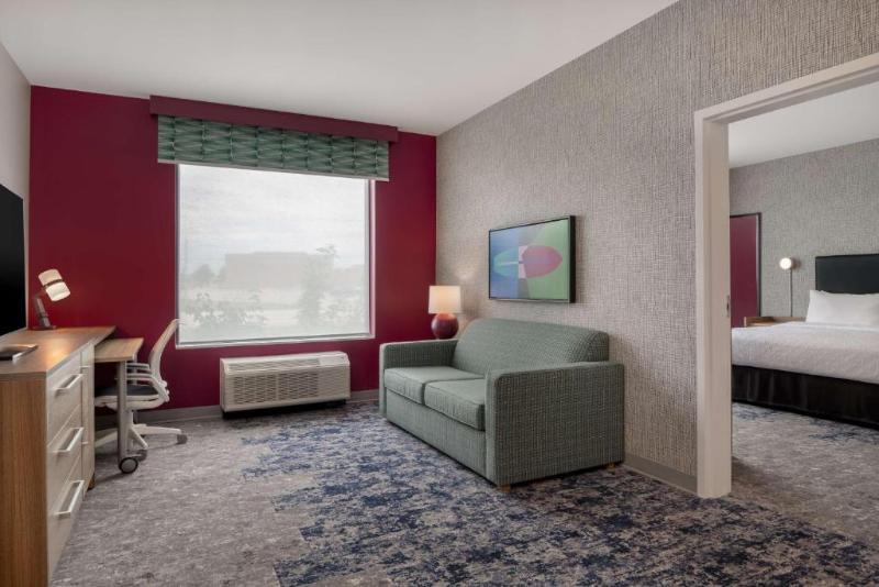 Home2 Suites By Hilton Sheboygan image