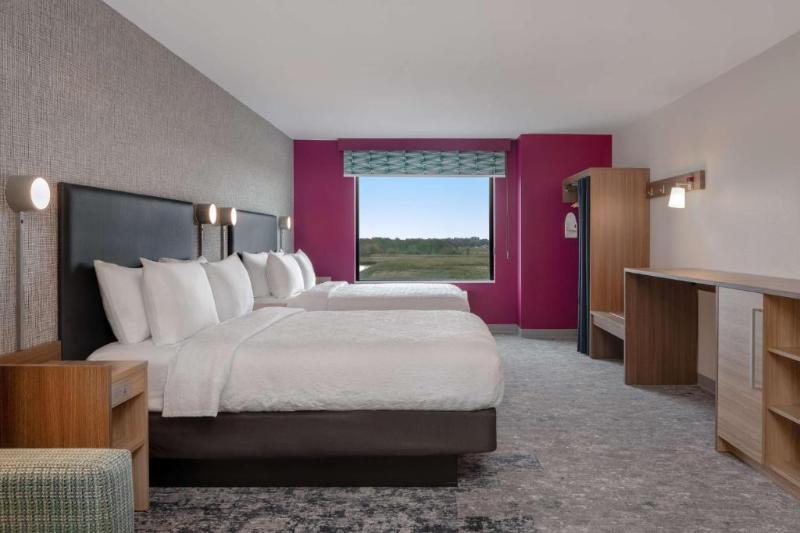 Home2 Suites By Hilton Sheboygan image