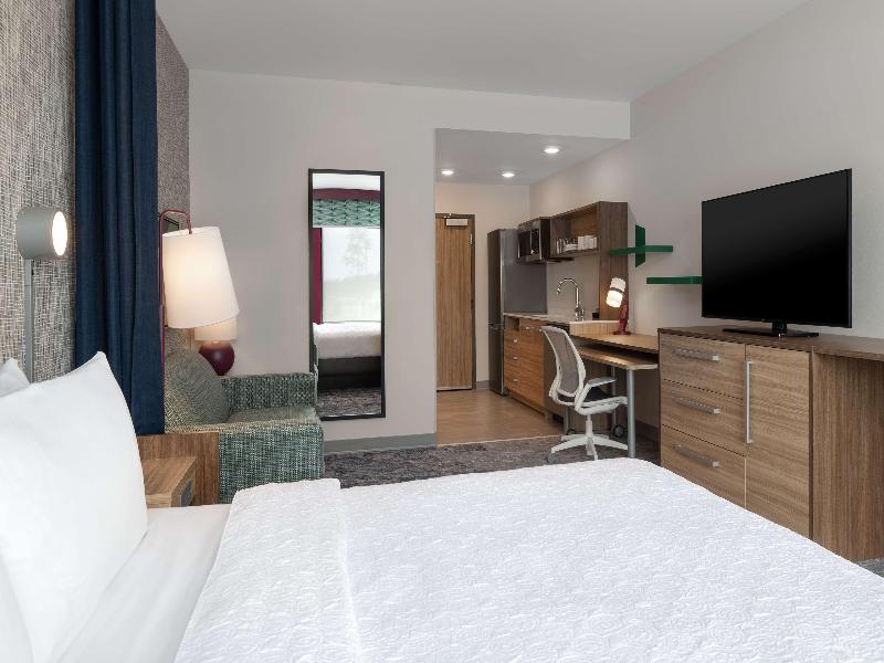 Home2 Suites By Hilton Sheboygan image