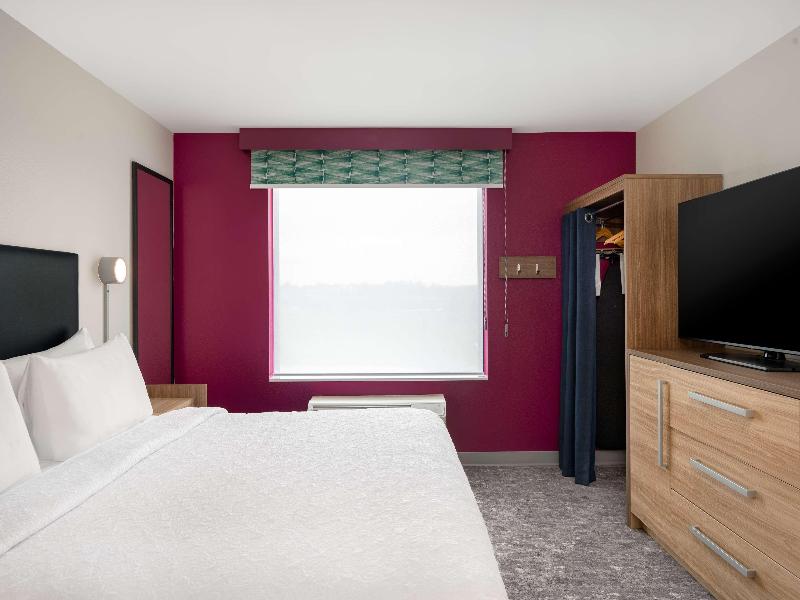Home2 Suites By Hilton Sheboygan image