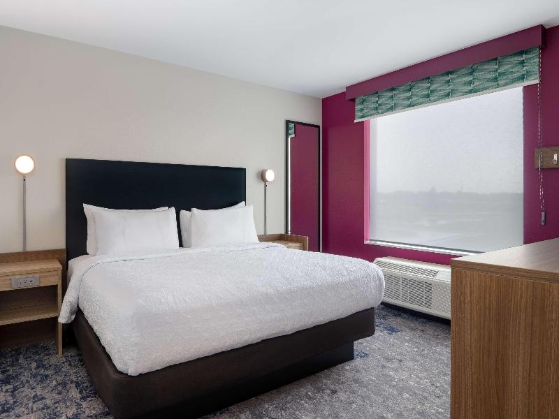 Home2 Suites By Hilton Sheboygan image
