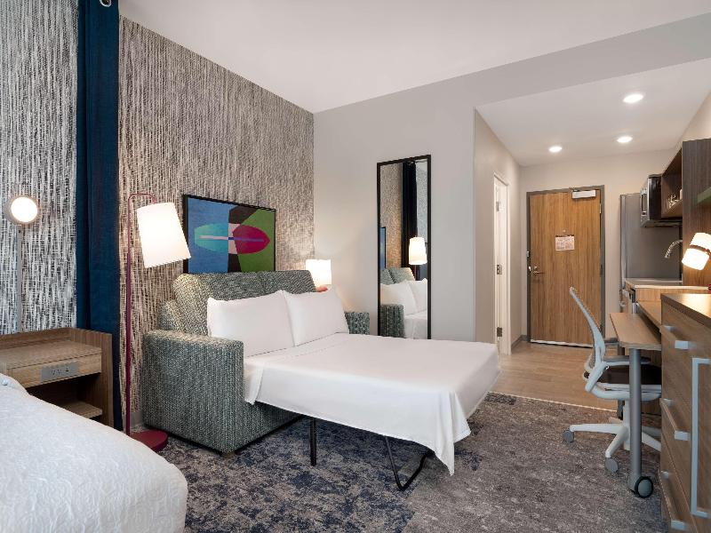 Home2 Suites By Hilton Sheboygan image