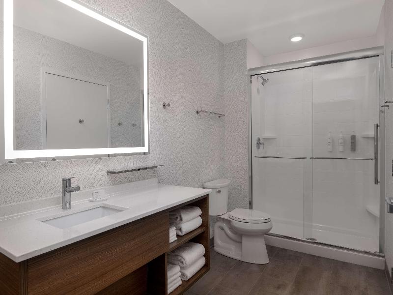 Home2 Suites By Hilton Sheboygan image