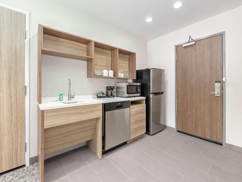 Home2 Suites By Hilton Dallas I-30 Cockrell Hill image