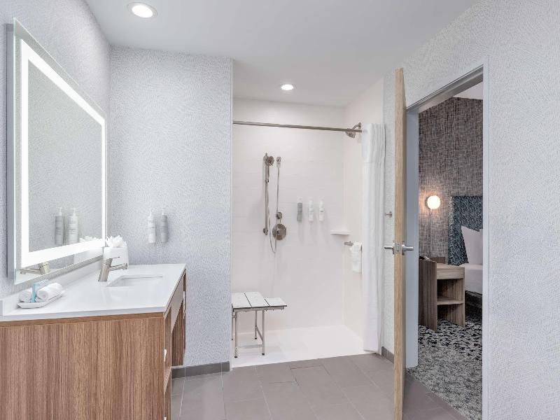 Home2 Suites By Hilton Dallas I-30 Cockrell Hill image
