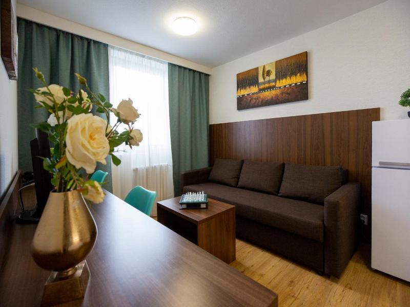 Wx Hotel image