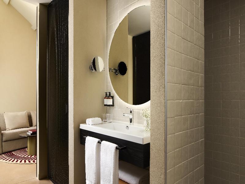 Tivoli Kopke Porto Gaia Hotel image