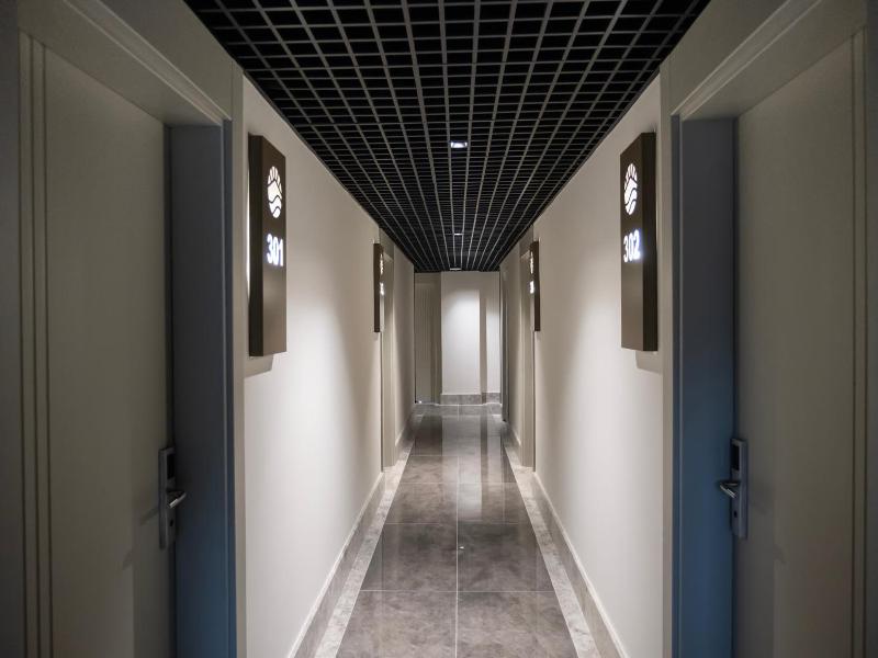 Rudblu Suites image