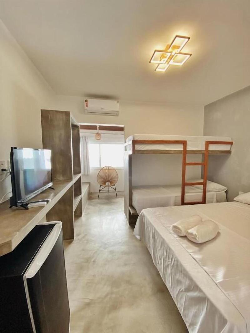 Primeira Praia Suites image