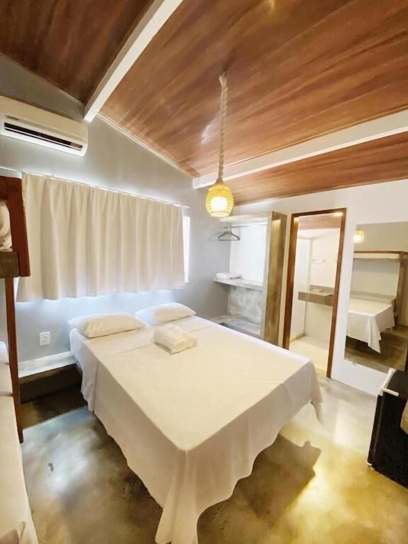 Primeira Praia Suites image