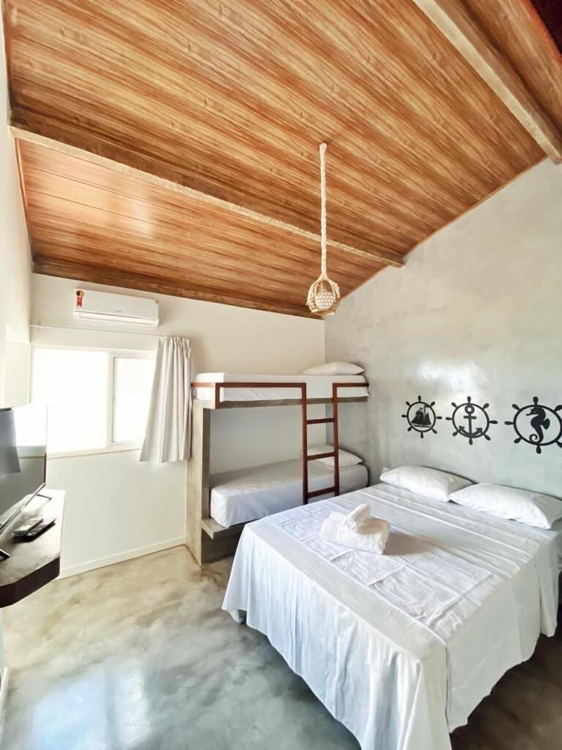 Primeira Praia Suites image
