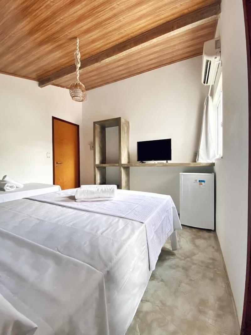 Primeira Praia Suites image