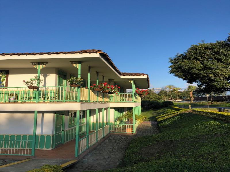 Hotel El Eden Parque Del Cafe image