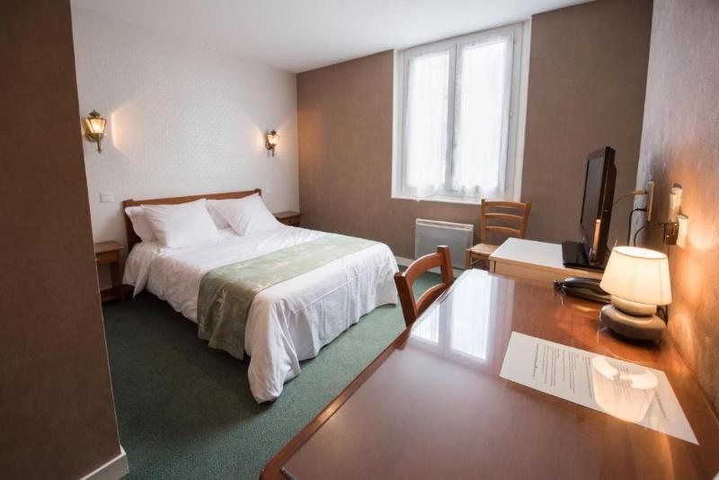 Logis Hotel Les Ambassadeurs image
