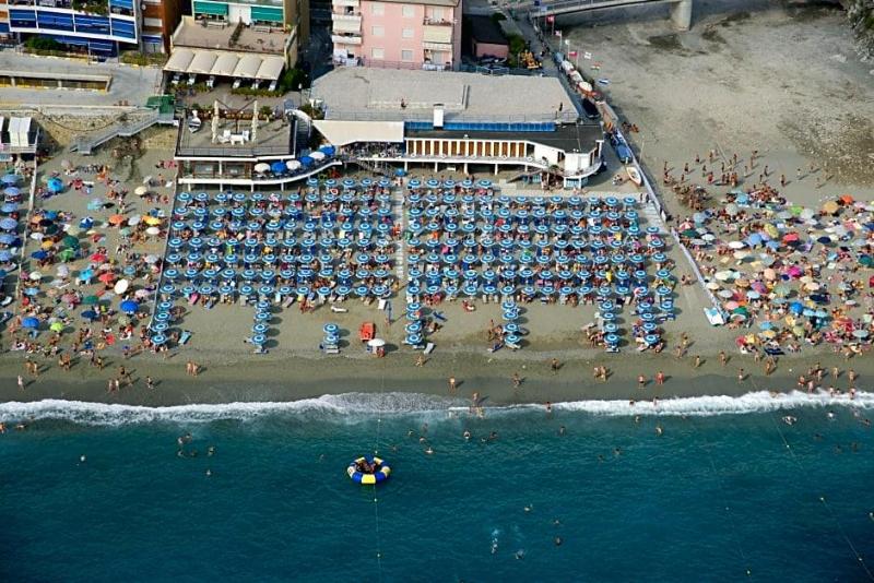 Hotel Bagni Arcobaleno image