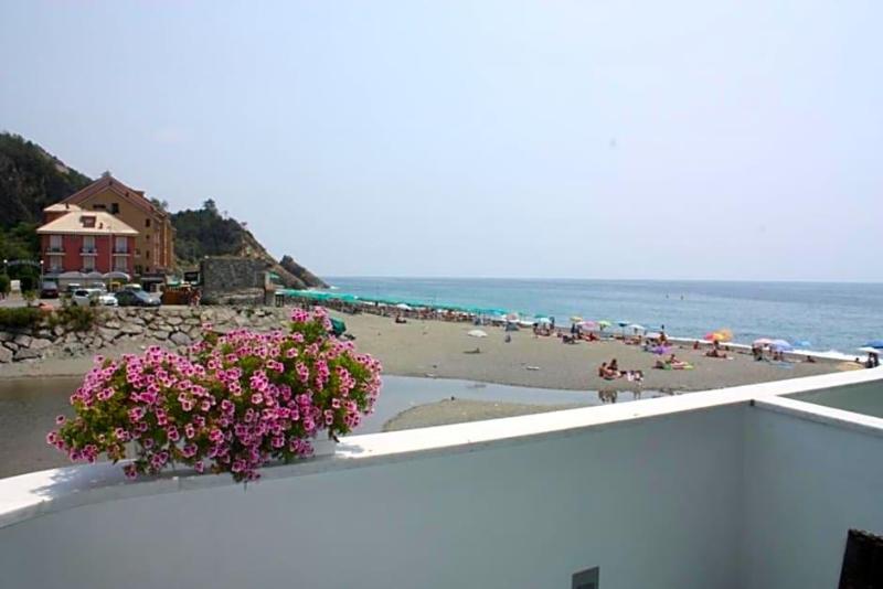 Hotel Bagni Arcobaleno image