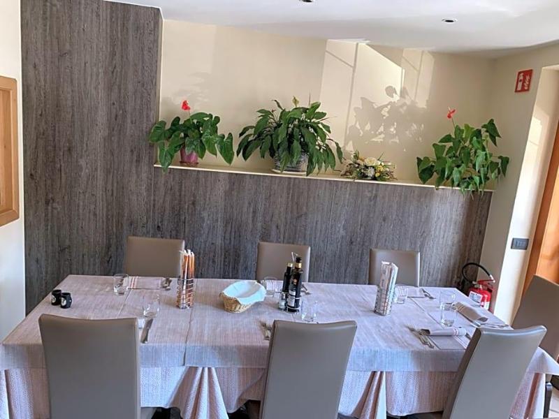 Hotel San Rocco image